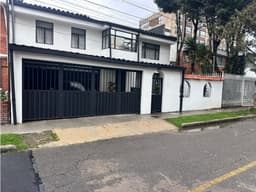 VENTA CASA EN NUEVO COUNTRY