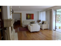 VENDO APARTAMENTO LA CAROLINA