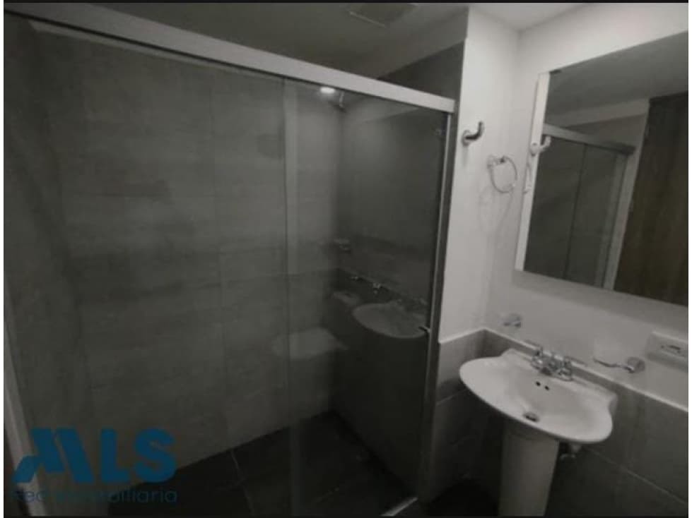 Apartemento en venta en Itagui — foto 1