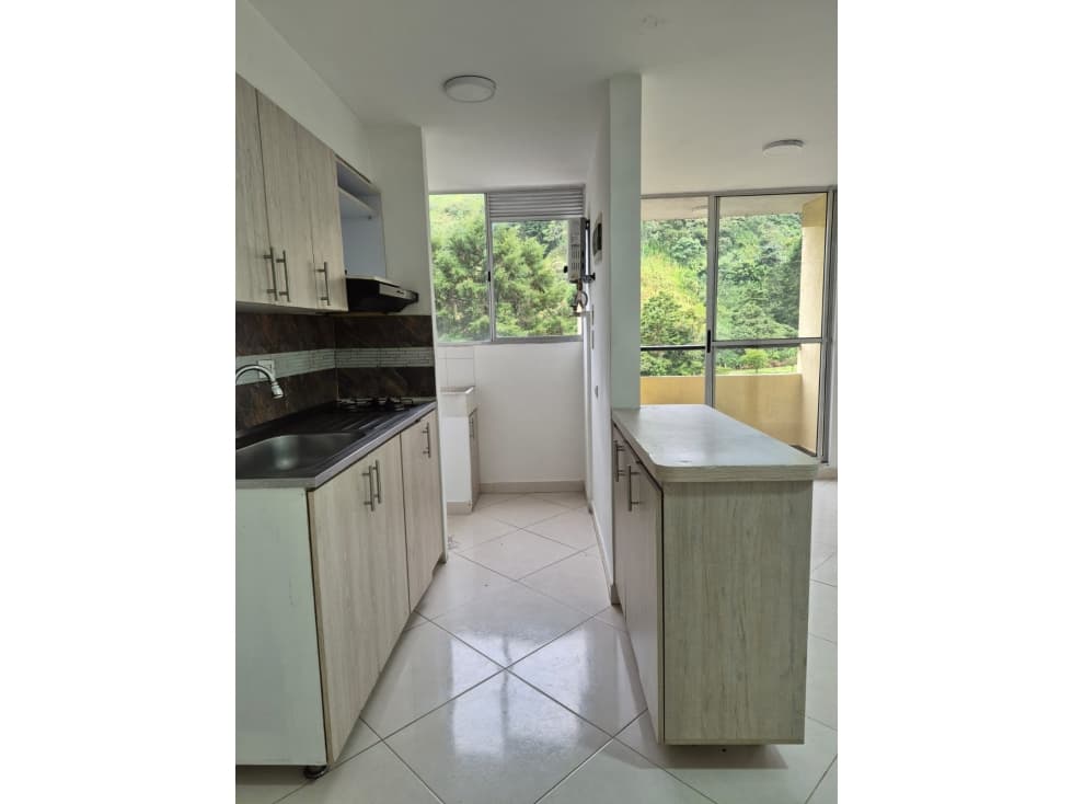 Venta de apartamento en la estrella, sector comfama — foto 3