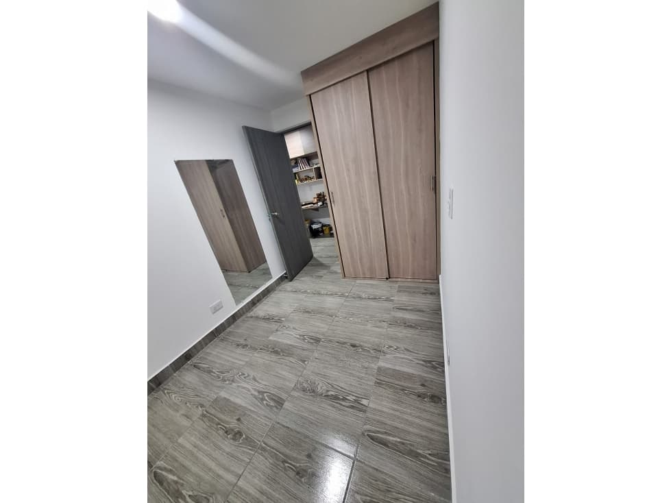 Venta de apartamento en Itagüí, sector Ditaires — foto 1