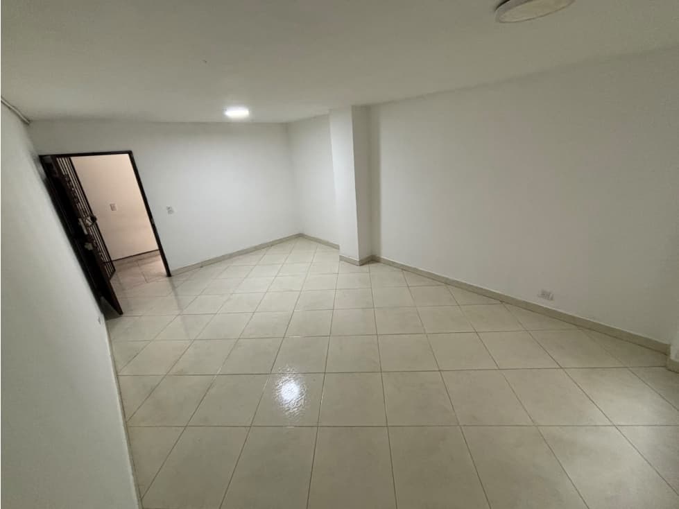 Venta de casa en Itagüí, zona céntrica — foto 1