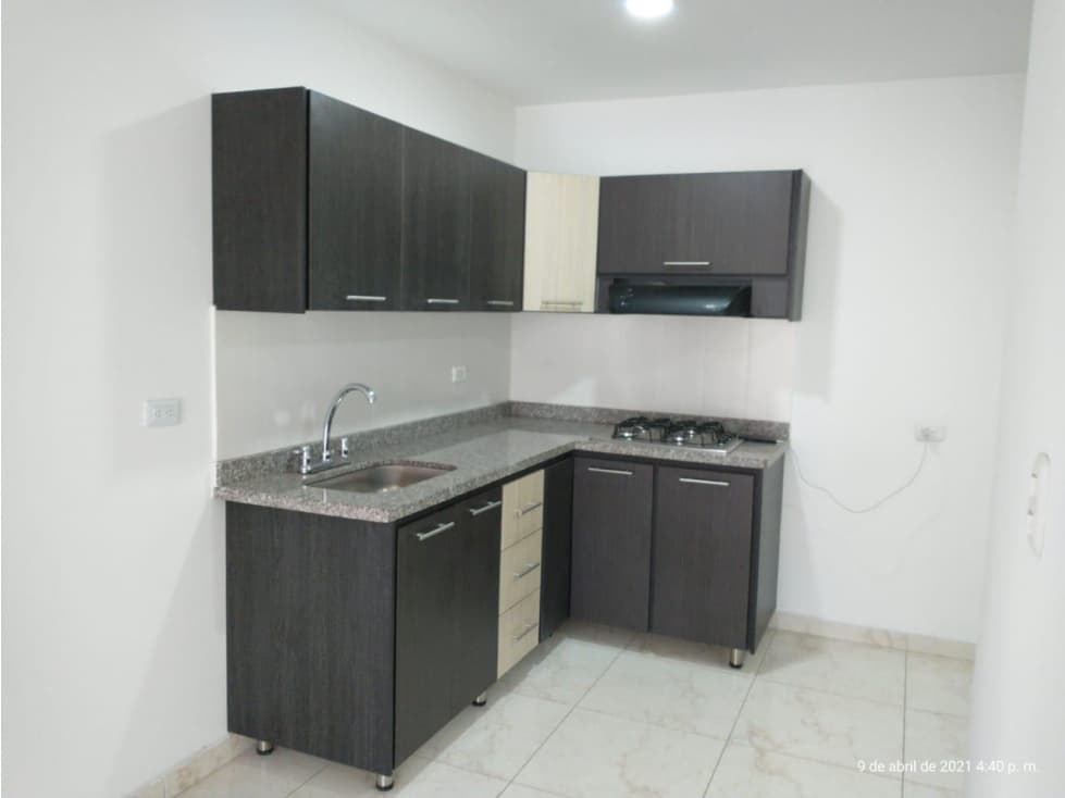SE VENDE APARTAMENTO EN EDIFICIO MARTINEKO — foto 2