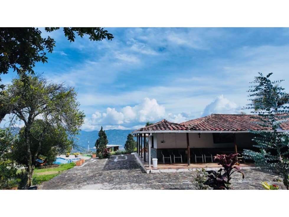 Venta de finca en Copacabana — foto 6
