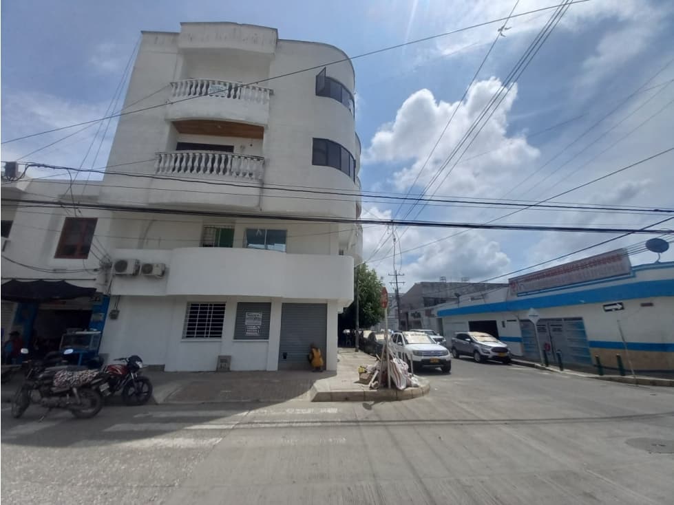 ARRIENDO LOCAL COMERCIAL EN EL CENTRO DE MONTERIA — foto 1