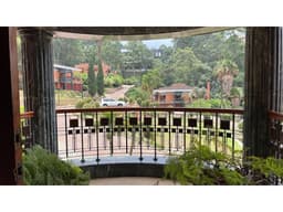 Venta Casa Elegante El Poblado La Calera en Exclusiva Unidad