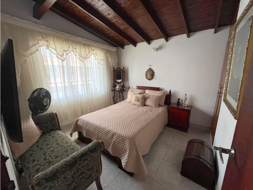 Venta Casa REMODELADA Villa Paula Itagüí Cerca Parque — foto 5