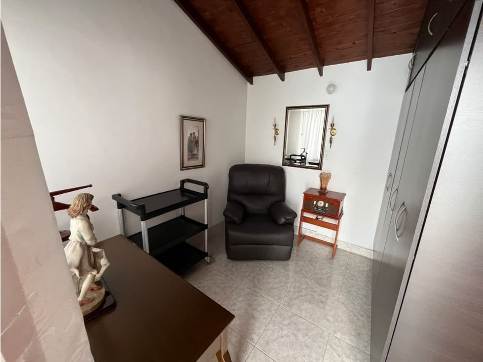 Venta Casa REMODELADA Villa Paula Itagüí Cerca Parque — foto 6