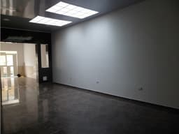 SE VENDE CASA DE UN PISO CON LOCAL EN EL BARRIO VICTORIA EN TULUÁ.