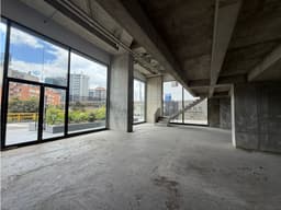 SE VENDE O ARRIENDA LOCAL EN EL CHICÓ 271m2