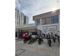 VENDO APARTAMENTO EN CR TORRES DE SANTA LUCIA