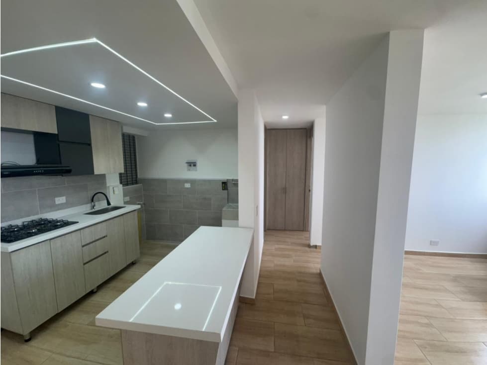 VENDO APARTAMENTO REMODELADO EN LA ESTRELLA — foto 4