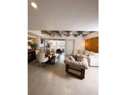 VENTA de moderno apartamento en Envigado - Las Brujas con gran TERRAZA