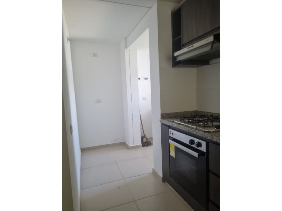 ALQUILO APARTAMENTO 5TO Y ULTIMO PISO CON ASCENSOR CIUDAD PACIFICA — foto 6