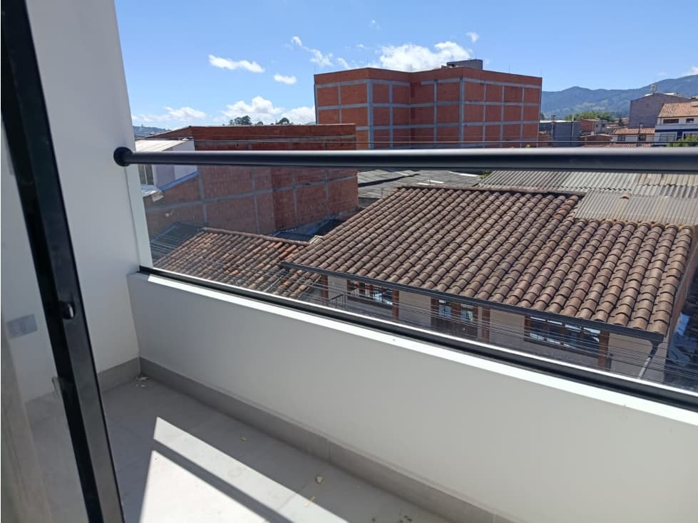 La Ceja Antioquia Apartamento En Renta — foto 1