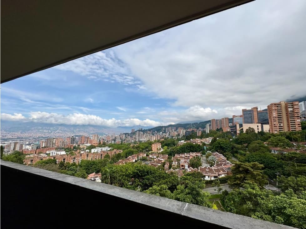 Apartamento en sector Linares - Poblado — foto 1