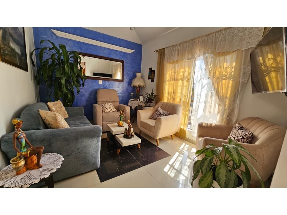 Casa primer piso en venta en Rosalpi Bello — foto 2