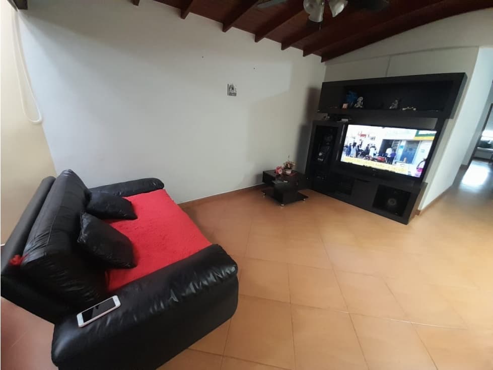 Venta de casa en el Centro, sector Villa Hermosa — foto 4