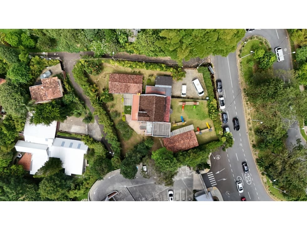 Se vende casa lote en envigado — foto 1