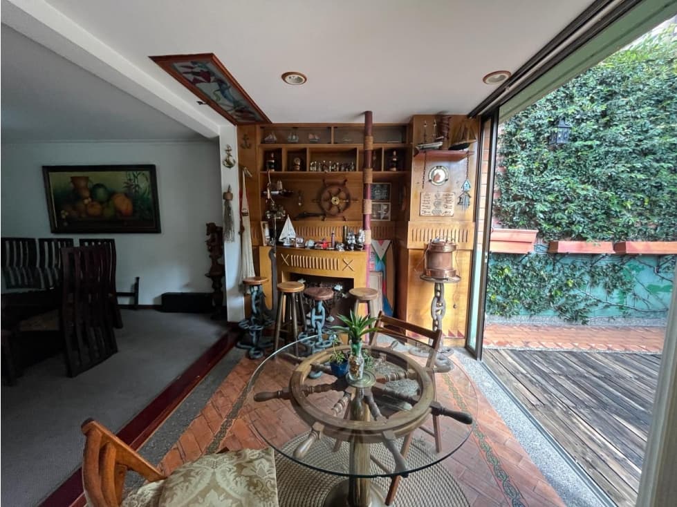 Casa ubicada en El Poblado, sector Tesoro — foto 4