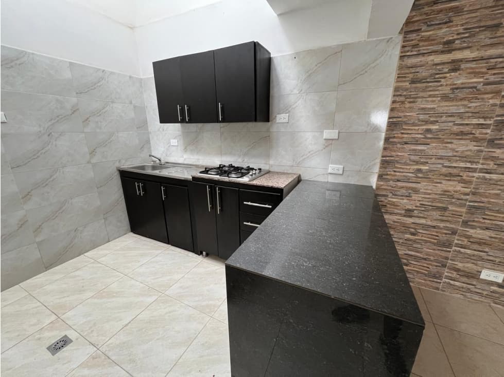 CASA EN VENTA DE DOS NIVELES — foto 3