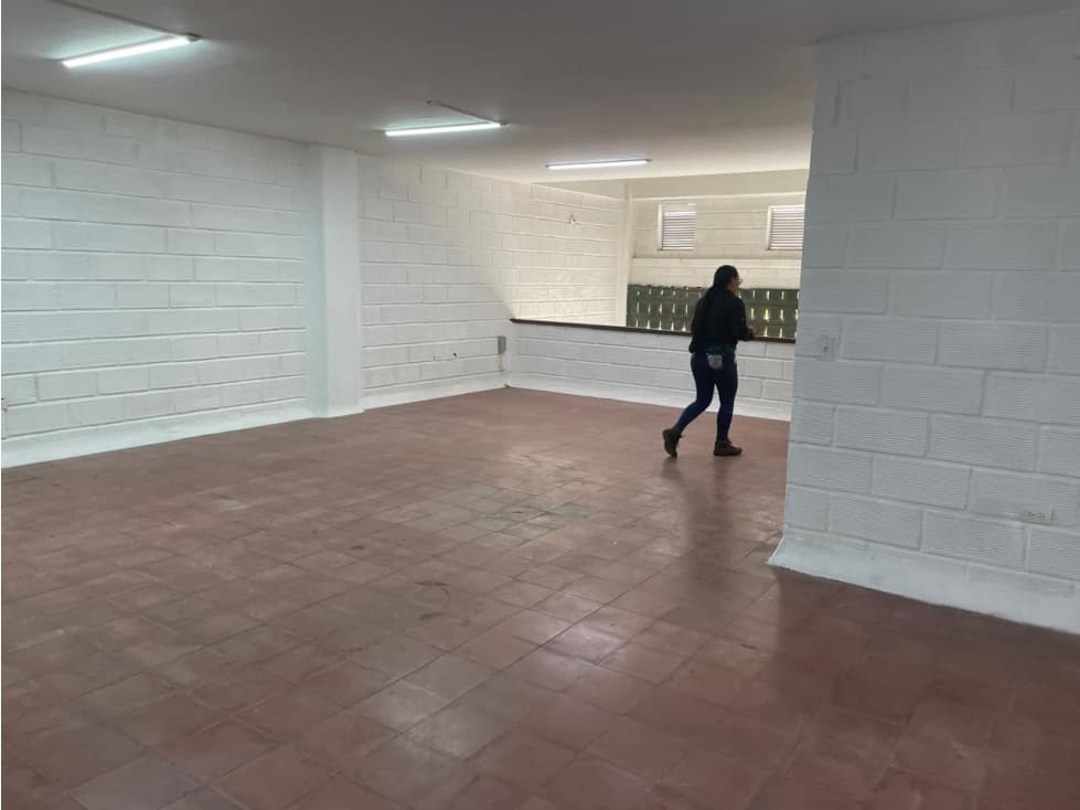 Bodega 203 mts en Caribe — foto 4
