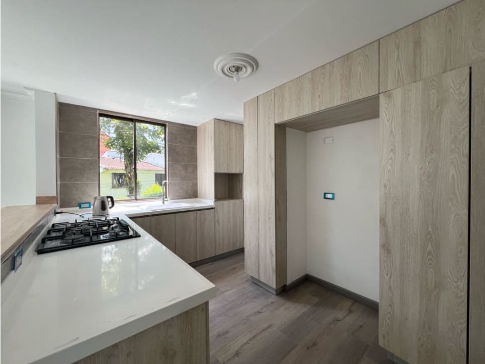 Apartamento 3 alcobas Edificio Pinares Pereira — foto 1