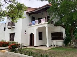 ARRIENDO CASA COMERCIAL ESQUINA