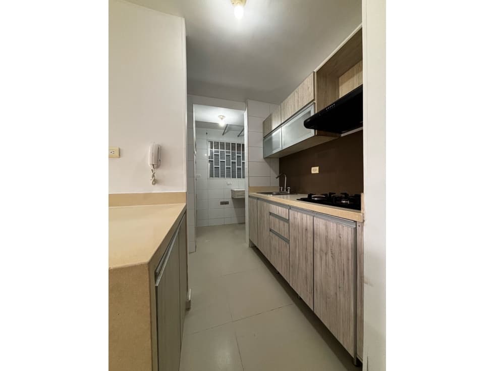 ARRIENDO EDIFICIO OPORTO APTO 72M2 — foto 2