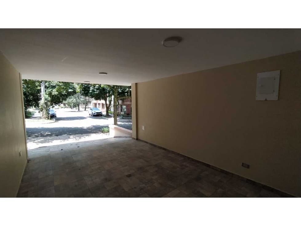 Vendo casa remodelada — foto 2