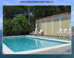 Hotel en venta a 50 metros de playa - Santa Marta