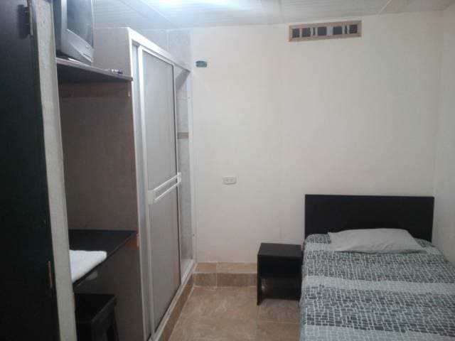 COMODAS Y CONFOTABLES HABITACIONES — foto 3