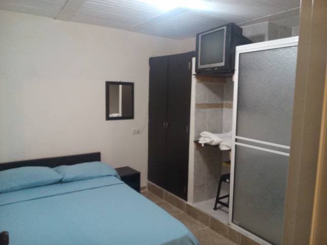 COMODAS Y CONFOTABLES HABITACIONES — foto 5