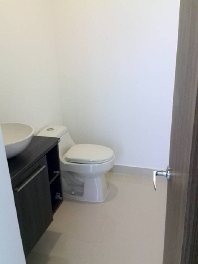 oficina en venta Santa Marta nuevo edificio Empresarial — foto 1