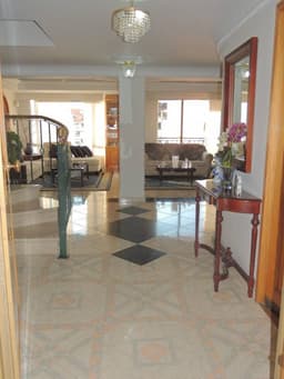 VENDO HERMOSO APARTAMENTO EN SANTA ANA