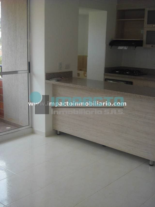 EN ARRINEDO APARTAMENTO EN BELLO COD. 10776 — foto 4
