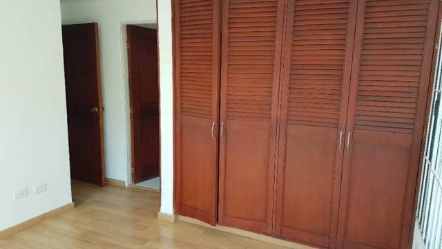Se arrienda apartamento en conjunto cerrado — foto 4