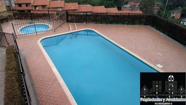 VENTA DE CASA TRES NIVELES SECTOR ENVIGADO CÓDIGO 13660 — foto 10