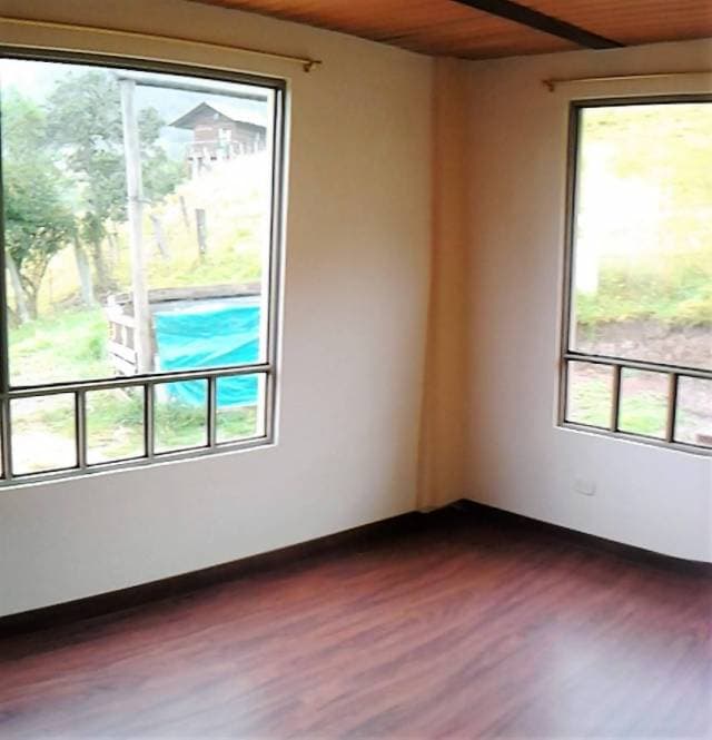 Arriendo excelente apartamento con zona verde — foto 2