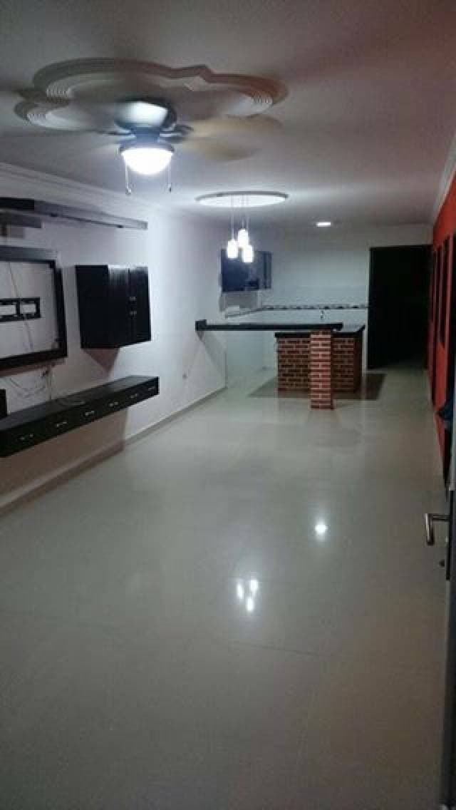 VENDO HERMOSISIMA CASA — foto 1