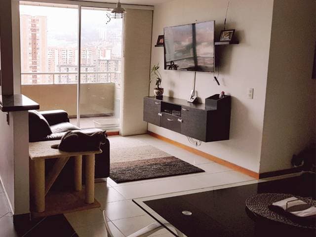 APARTAMENTO EN VENTA SECTOR LOS COLORES CÓDIGO 13720 — foto 3