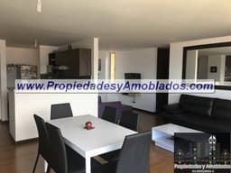 Alquiler de Apartamento Amoblado en Envigado Cód. 10620-1