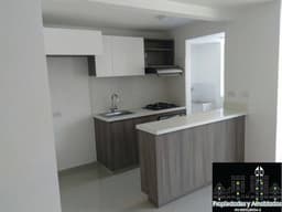 APARTAMENTO EN VENTA EN LOS COLORES CÓDIGO 724