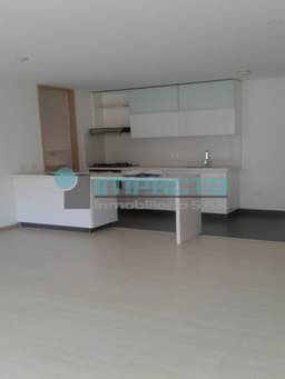 SE ARRIENDA APARTAMENTO EN ENVIGADO COD 11194 TT