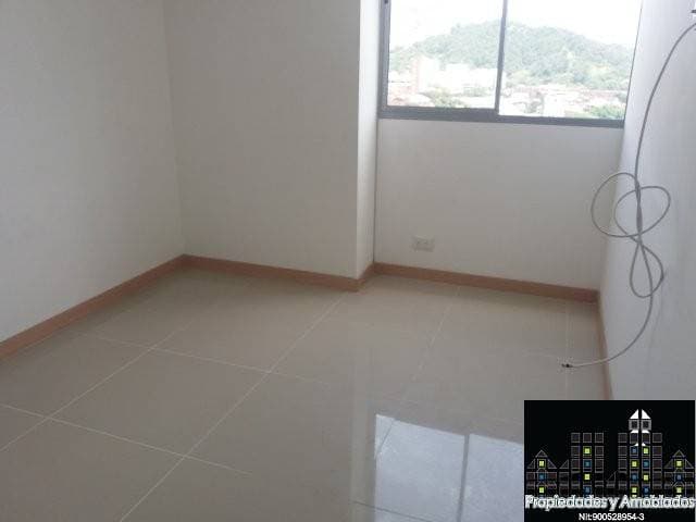 APARTAMENTO EN VENTA EN MEDELLÍN CÓDIGO 13727 — foto 5