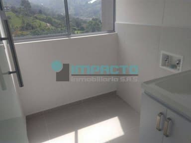 Miniatura 10