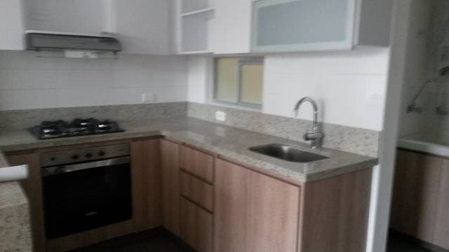 Madrid , Arriendo , Amarilo el Solar Apto — foto 2