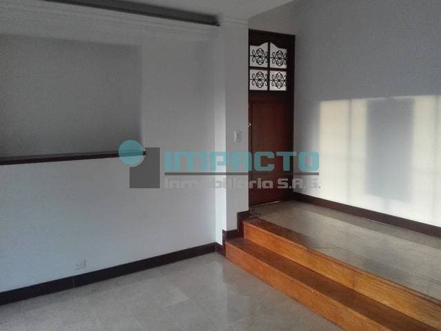 SE ARRIENDA APARTAMENTO EN CASTROPOL COD 11182 < — foto 11