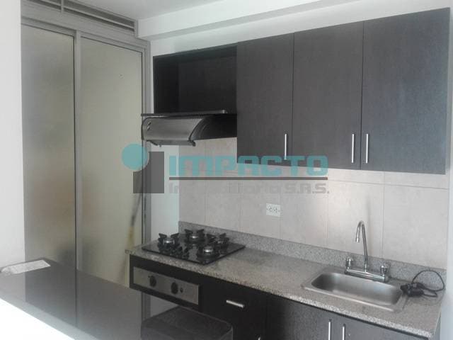 SE ARRIENDA APARTAMENTO EN POBLADO COD 11231 BB — foto 1
