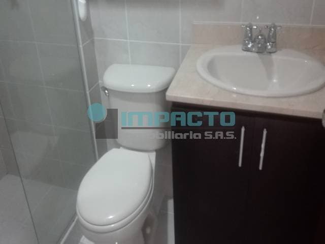 SE ARRIENDA APARTAMENTO EN POBLADO COD 11231 BB — foto 9